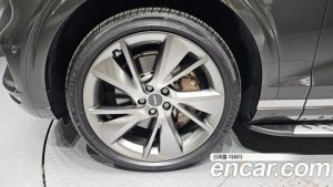 Genesis GV70 3.5T Бензин AWD 2024 года из Южной Кореи