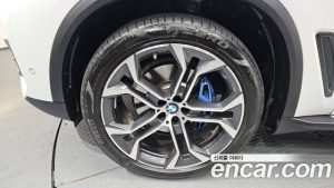 BMW X5 xDrive 30d xLine 2023 года из Южной Кореи