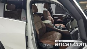 BMW X5 xDrive 30d xLine 2023 года из Южной Кореи
