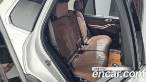 BMW X5 xDrive 30d xLine 2023 года из Южной Кореи
