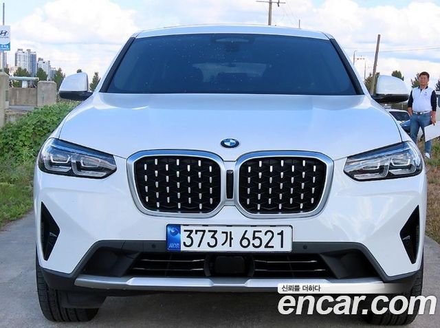 BMW X4 xDrive20i xLine 2023 года из Кореи