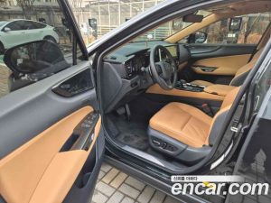 Lexus NX Premium 2025 года из Южной Кореи