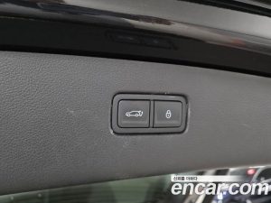 Genesis GV80 2.5T Бензин AWD 2025 года из Южной Кореи