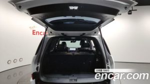 Hyundai Santafe Бензин 2.5T 2WD 2024 года из Южной Кореи