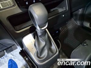 Hyundai Staria 4WD Tourer 9-Seater 2025 года из Южной Кореи