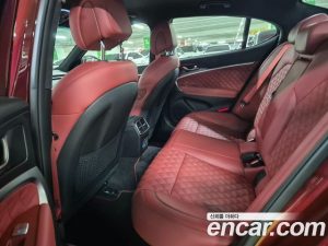 Genesis G70 Бензин 3.3T 2WD 2025 года из Южной Кореи