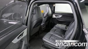 Audi Q7 55 TFSI 4WD Premium 2023 года из Южной Кореи