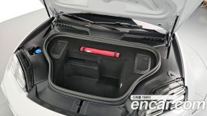 Porsche Macan Base 4 2025 года из Южной Кореи