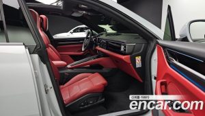 Porsche Macan Base 4 2025 года из Южной Кореи