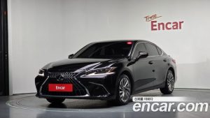 Lexus ES Luxury Plus 2024 года из Южной Кореи