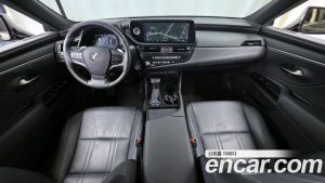 Lexus ES Luxury Plus 2024 года из Южной Кореи