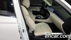 Genesis GV70 2.5T Бензин 2WD 2025 года из Южной Кореи