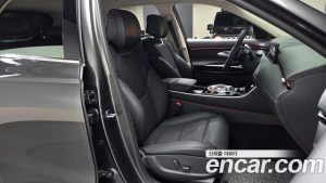 Genesis GV70 2.5T Бензин 2WD 2025 года из Южной Кореи