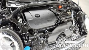 Mini Clubman CLASSIC COMFORT PACK 2023 года из Южной Кореи