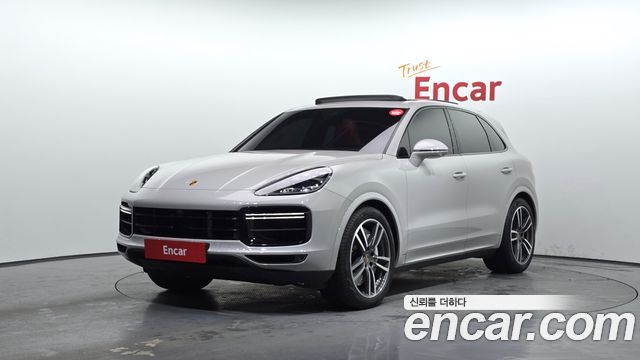 Porsche Cayenne 4.0 Turbo 2022 года из Кореи