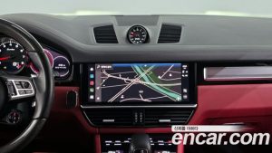 Porsche Cayenne 4.0 Turbo 2022 года из Южной Кореи