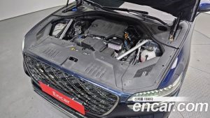 Genesis GV70 2.5T Бензин AWD 2025 года из Южной Кореи