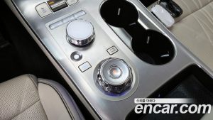 Genesis GV70 2.5T Бензин AWD 2025 года из Южной Кореи