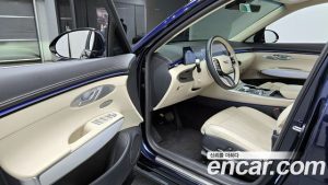 Genesis GV70 2.5T Бензин AWD 2025 года из Южной Кореи