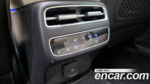 Genesis GV70 2.5T Бензин AWD 2025 года из Южной Кореи