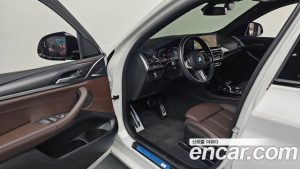 BMW X4 xDrive20i M Sport 2023 года из Южной Кореи