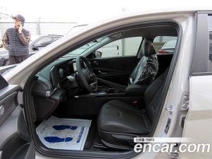 Hyundai AVANTE 1.6 2026 года из Южной Кореи