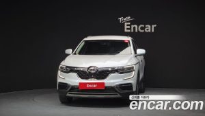Renault-KoreaSamsung QM6 2.0 GDe LE Signature 2WD 2023 года из Южной Кореи
