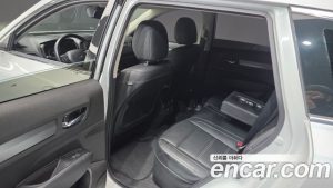 Renault-KoreaSamsung QM6 2.0 GDe LE Signature 2WD 2023 года из Южной Кореи