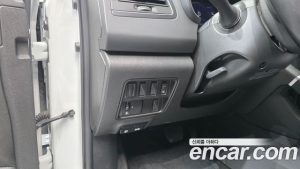 Renault-KoreaSamsung QM6 2.0 GDe LE Signature 2WD 2023 года из Южной Кореи