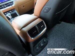 Kia Mohave Дизель 3.0 4WD 5 2024 года из Южной Кореи