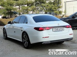 Mercedes-Benz E-Class E200 Avantgarde 2025 года из Южной Кореи