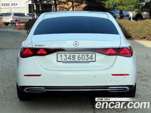 Mercedes-Benz E-Class E200 Avantgarde 2025 года из Южной Кореи