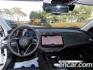 Mercedes-Benz E-Class E200 Avantgarde 2025 года из Южной Кореи