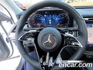 Mercedes-Benz E-Class E200 Avantgarde 2025 года из Южной Кореи