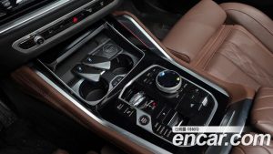 BMW X6 xDrive40d M Sport Online Exclusive 2025 года из Южной Кореи