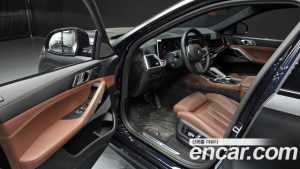 BMW X6 xDrive40d M Sport Online Exclusive 2025 года из Южной Кореи