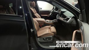 BMW X6 xDrive40d M Sport Online Exclusive 2025 года из Южной Кореи