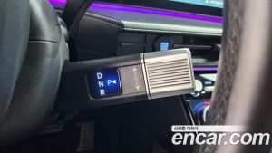 Hyundai Santafe Бензин 2.5T 2WD 2024 года из Южной Кореи