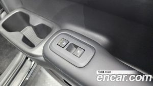 Hyundai Santafe Бензин 2.5T 2WD 2024 года из Южной Кореи