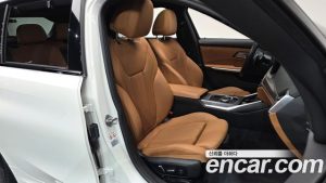 BMW 3-Series 320i Touring M Sport 2024 года из Южной Кореи