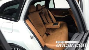 BMW 3-Series 320i Touring M Sport 2024 года из Южной Кореи