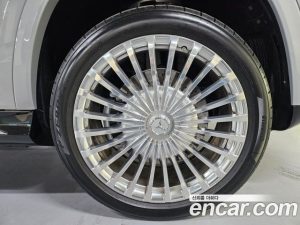 Mercedes-Benz GLS-Class Maybach GLS600 4MATIC 2025 года из Южной Кореи