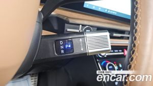 Hyundai Santafe Бензин 2.5T 2WD 2024 года из Южной Кореи