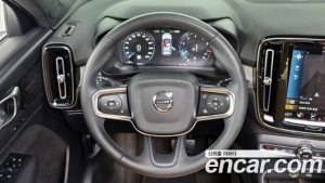 Volvo XC40 B4 Inscription 2022 года из Южной Кореи