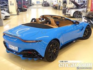 Astonmartin Vantage 4.0 V8 Roadster 2022 года из Южной Кореи