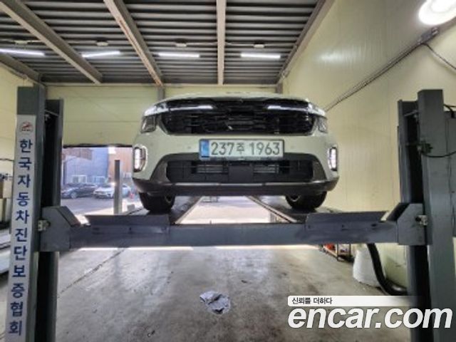 Kia Seltos Бензин 1.6 Turbo 2WD 2025 года из Кореи