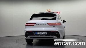Genesis GV70 2.5T Бензин AWD 2024 года из Южной Кореи