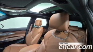 Genesis GV70 2.5T Бензин AWD 2024 года из Южной Кореи