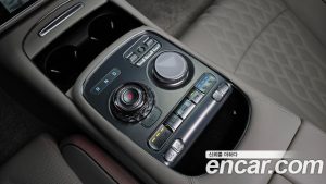 Genesis G90 Бензин 3.5 Turbo e-S/C AWD LWB 2025 года из Южной Кореи