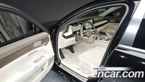 Genesis G90 Бензин 3.5 Turbo e-S/C AWD LWB 2025 года из Южной Кореи